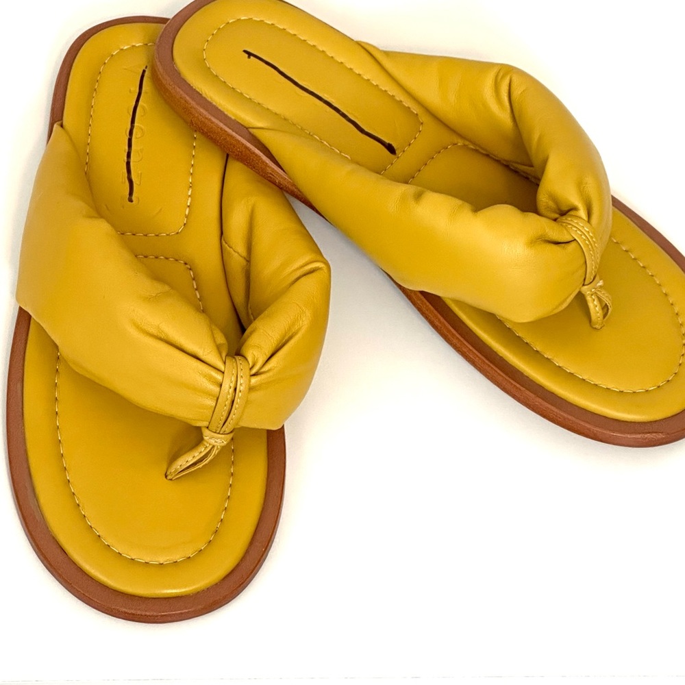 NEW Free People Vicenza Puffy Padded Thong Sandals Summer Boho Beach 6